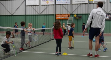 Accès à la salle de tennis et reprise des cours
